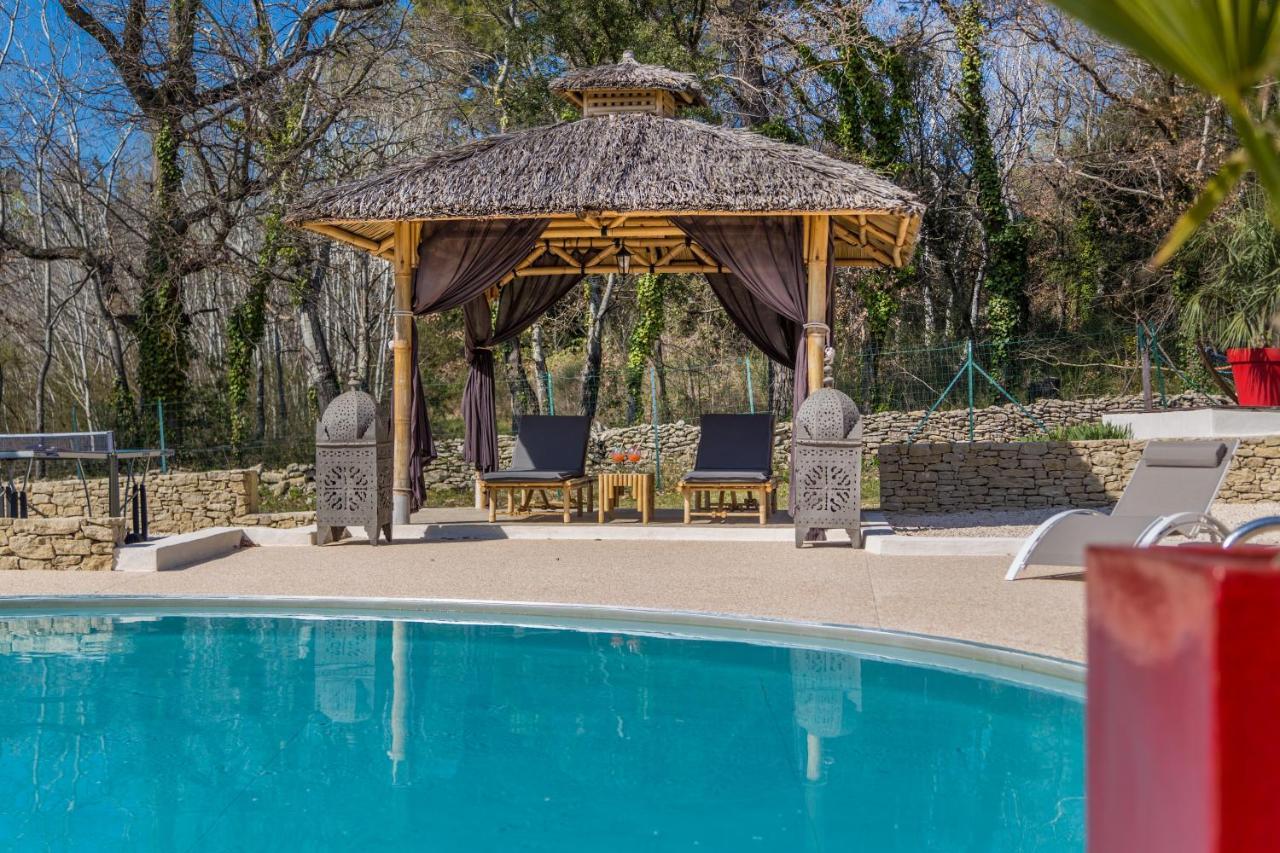 El Sama-In , Piscine Chauffee Vila LʼIsle-sur-la-Sorgue Exterior foto